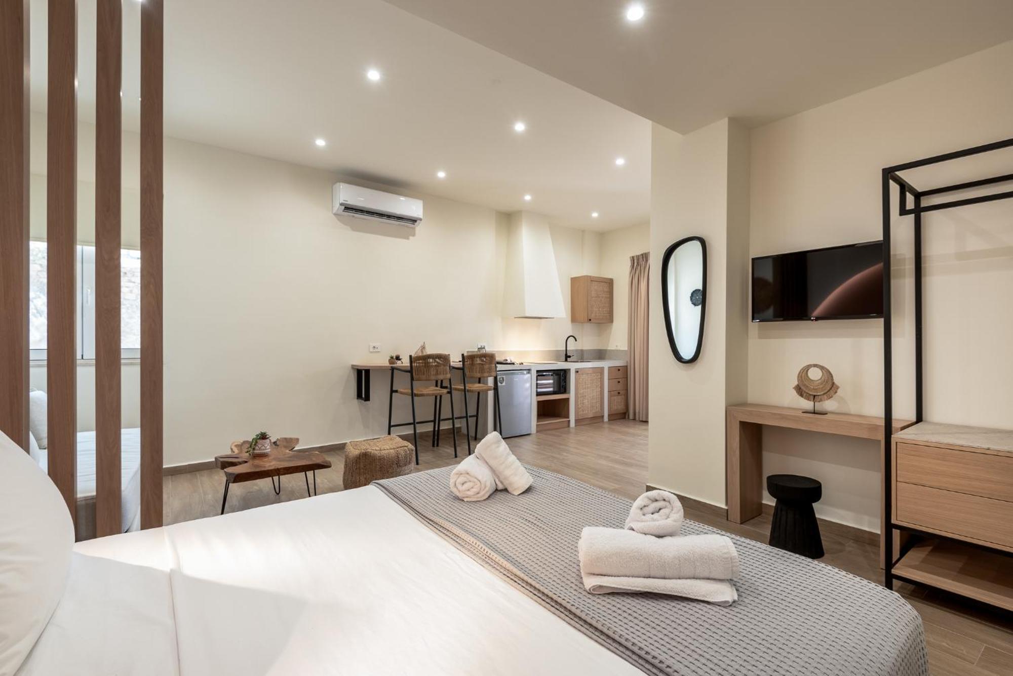 Cavros Residence ,In Chora Sfakion 'Construction 2024' מראה חיצוני תמונה